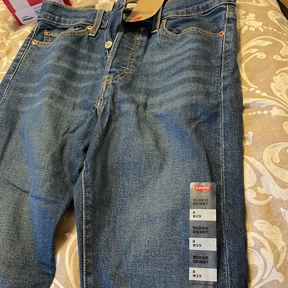 Jeans - Picture 2 of 3